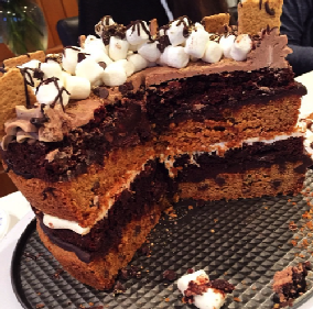 S'mores Layer Cake with Marshmallow Fluff & Chocolate Ganache S'mores Layer Cake with Marshmallow Fluff & Chocolate Ganache